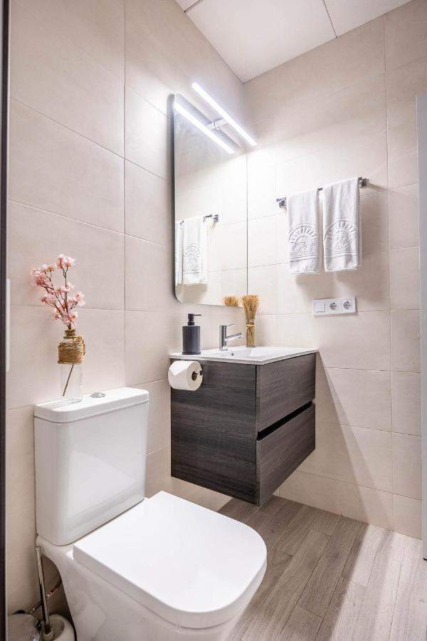 Apartamento Leyendas De Becquer A4 เซบีญา ภายนอก รูปภาพ