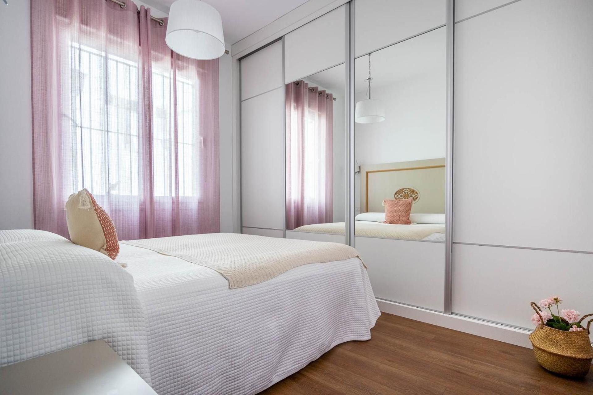 Apartamento Leyendas De Becquer A4 เซบีญา ภายนอก รูปภาพ